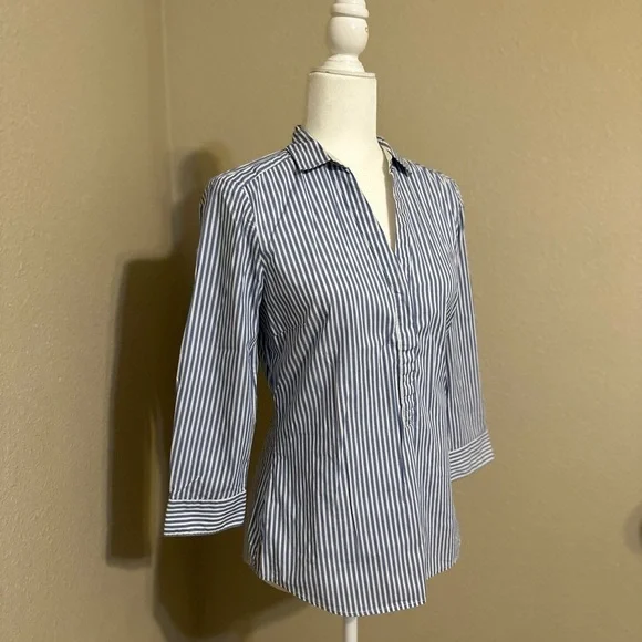 H&M Stripped Long Sleeve Button Down Blouse Size: 8 - Picture 1 of 6